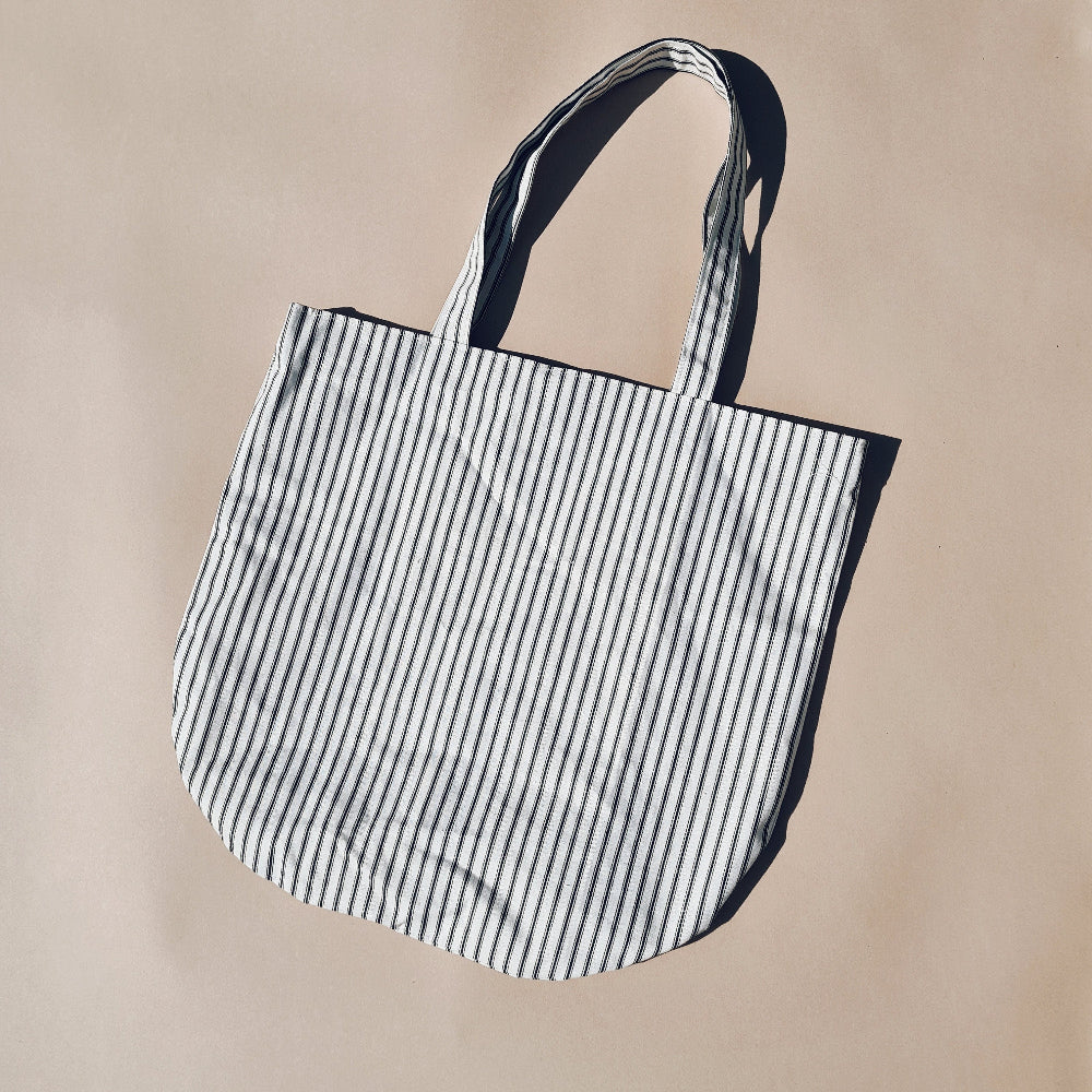 Oval Tote | PDF Sewing Patterns with Tutorial | Small Medium & Large Bag | Fully lined | Three Sizes | Reversible Easy Bag