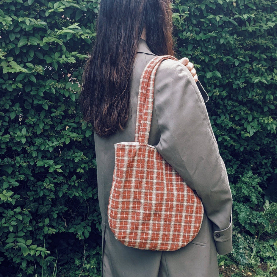 Oval Tote | PDF Sewing Patterns with Tutorial | Small Medium & Large Bag | Fully lined | Three Sizes | Reversible Easy Bag