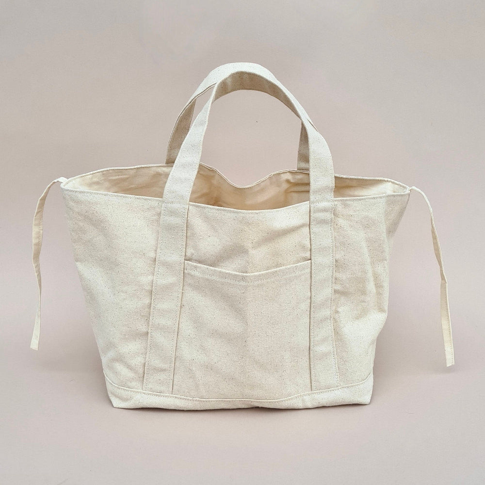 2 Sizes | Utility Tote Bag PDF Sewing Pattern and Tutorial | Instant Digital Download | Tote with Pockets | Reversible Canvas Market Bag